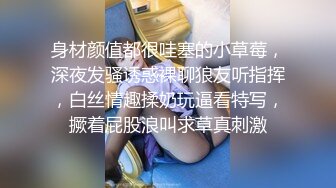 眼镜妈妈给宝贝喂奶.那一对豪乳太大了,绝对吃得饱