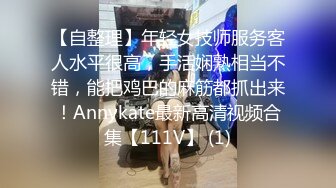 健身教练被骚逼会员勾引,献出了自己操男人的第一次,无套猛操干得白沫都出来了,还说操娘们时都没那么爽过