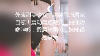 繁华商圈裸骑乱象再升级 无耻男子公然上演“行为艺术 引爆围观市民道德伦理大讨论！