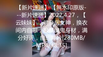 星空传媒XKTV121肉丝性瘾少妇董洁老师，勾引路边乞丐到家里，侍奉满足自己的淫荡性欲！