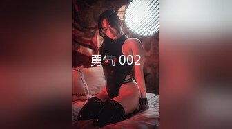 【新片速遞】年轻壮小伙和模特高挑女友无套啪啪做爱女上位打桩姿势超多，沉积在性爱之中[1055M/MP4/01:14:59]