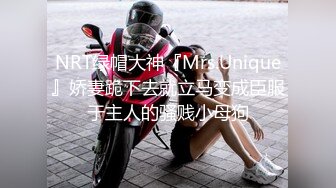 [MP4/ 651M] 漂亮少妇 啊啊老公好舒服 爽不爽 嗯 被眼镜大哥骚逼抠的求操 上位骑乘一脸骚样 逼毛浓密