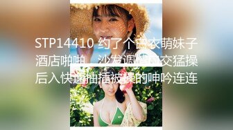 [MP4/ 368M] 熟女人妻深喉吃鸡啪啪 在沙发被黑祖宗乌黑大肉棒无套鲍鱼菊花连续轮流猛怼 爽叫连连 爆吃精