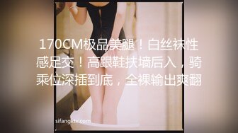 丰满熟女·桃子冰妈妈：让妈妈帮你踩出来吧，白色红底高跟_VS_油亮虾线丝袜，倒数321，发射！